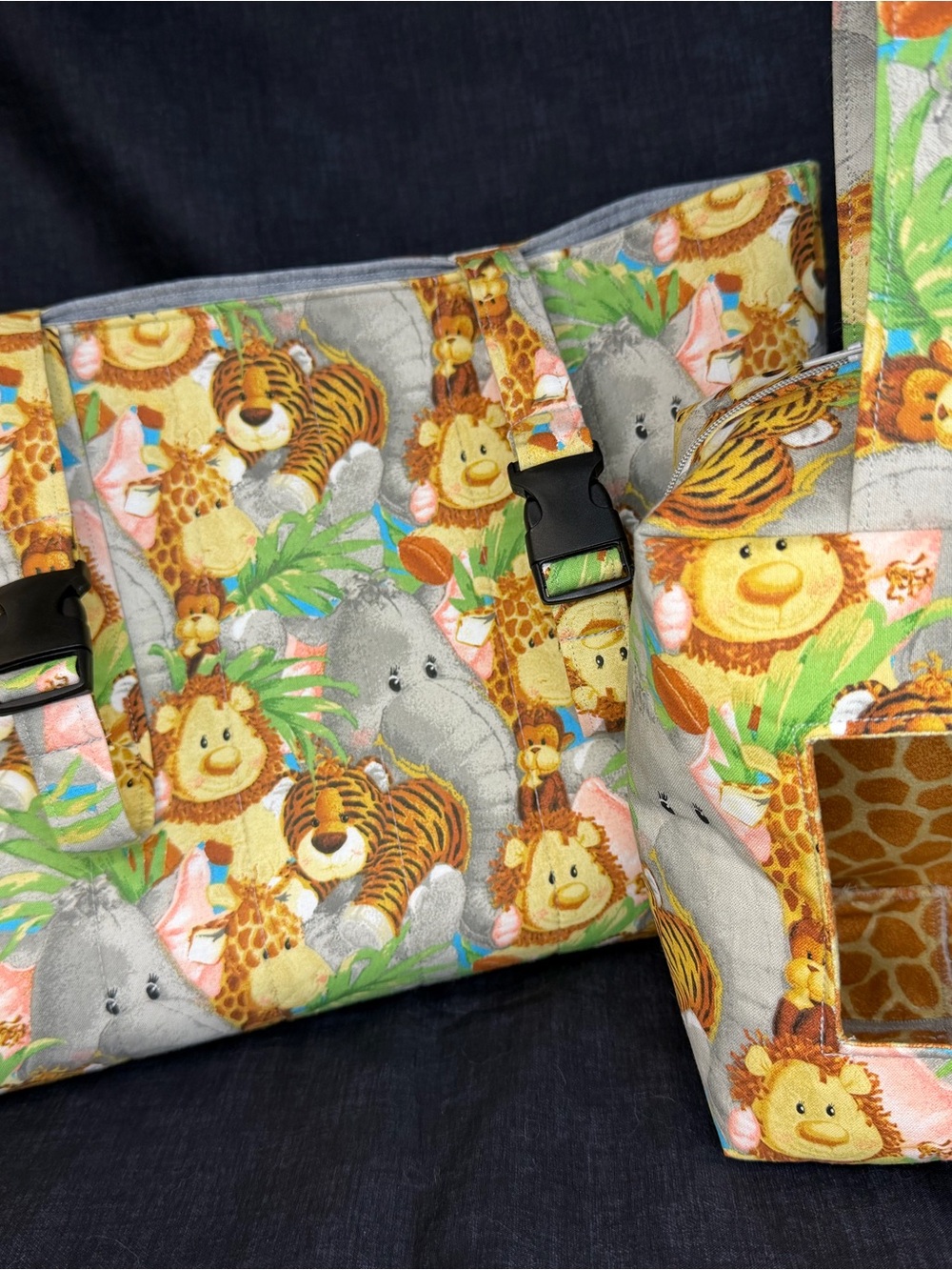 Kids Animal Safari Organizer Bag - Multicolor